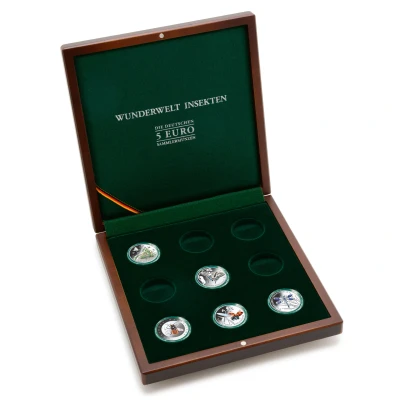 Image de Leuchtturm, Casjeute de présentation, Volterra Uno pour Monnaies Wunderwelt Insects, pcs 5 Euro sous capsules (9 pcs.) Acajou dim: 190x195x26