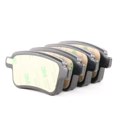 Image de BREMBO P 68 043 Jeu de plaquettes frein contact signal d&#039;usure exclu avec vis d&#039;étrier accessoires