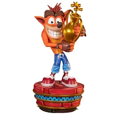 Image de First4Figures Crash Team Racing Nitro Fueled (Crash Winner) Resin Statue