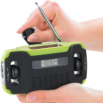 Image de infactory Radio Portable Rechargeable, Solaire et Dynamo SOL 1510