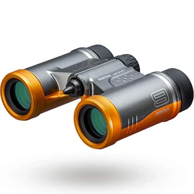 Image de PENTAX Jumelles UD 9x21 Gris et Orange. Un Champ de Vision Clair Lumineux, Corps léger avec Prisme Toit, Optique entièrement Multicouche, grossissement 9X, idéal pour Les Concerts, Le Sport,