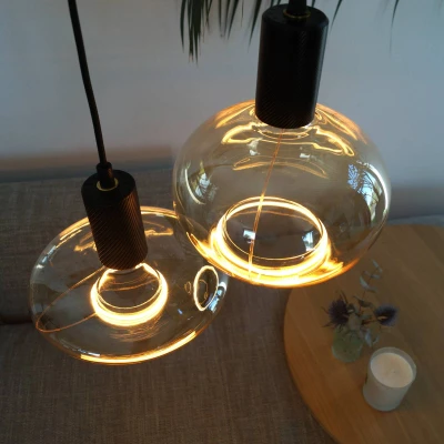 Image de SEGULA LED flottant ovale E27 4,5 W dimmable doré