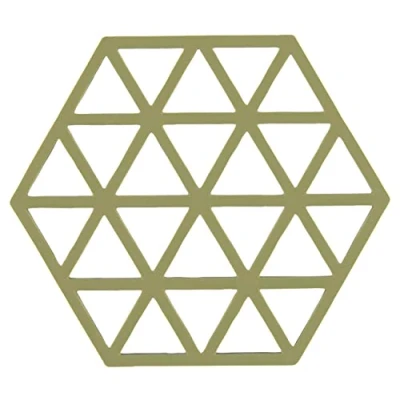 Image de Zone Denmark Dessous De Plat Triangle en Silicone Design GéoméTrique Moderne Résistant À 250C Lave Vaisselle Dimensions 16 x 14 0,9 cm Vert Sauge