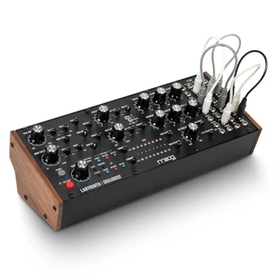 Image de MOOG Labyrinth synthétiseur analogique génératif parallèle semi modulaire 2 séquenceurs, oscillateurs, wavefolder VC, filtre baie de patch