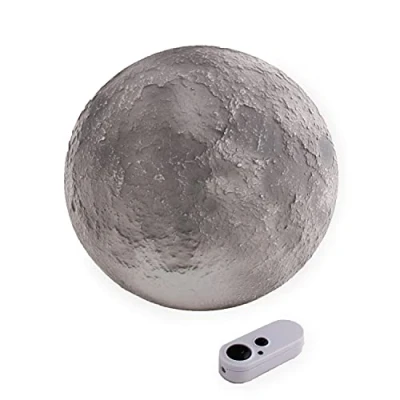 Image de veilleuse « Moon In My Room », Uncle Milton, Basic Fun, 18025, pour enfants, avec 12 positions lunaires, télécommande la lumière, lampe en forme de lune STEM enfants