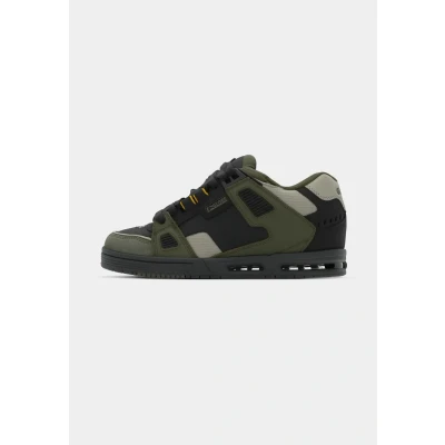 Image de Globe Sabre Chaussures de skate, Homme, Taille: 45, Black/army