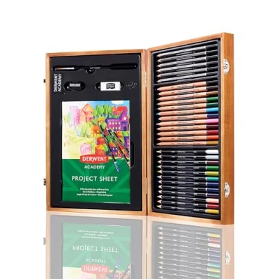 Image de Derwent Academy Coffret Cadeau Spécial Dessin &amp; Croquis, avec Crayons de Couleurs / Aquarellables Graphites Accessoires, en Bois, Qualité Professionnelle, 2300147