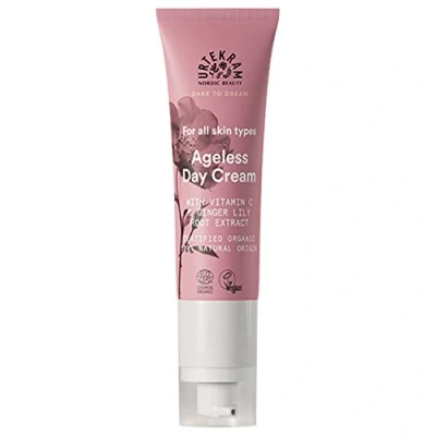 Image de Urtekram Crème de jour douce à la rose sauvage avec vitamine C anti âge pour le visage Hydratant l&#039;acide hyaluronique Gamme Dare To Dream Naturel, bio et végétalien 50 ml