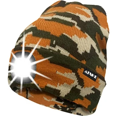 Image de ATNKE LED Bonnet Lampe Frontale,USB Rechargeable Chapeau de Course Ultra Lumineux 4 Étanche Lumière Hiver Chaud Phare Cadeaux pour Hommes et Femmes/Camouflage Yellow