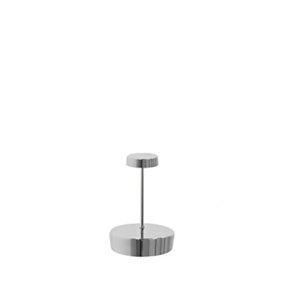 Image de Zafferano Swap Mini Lampe de Table LED sans Fil Rechargeable Tactile Dimmable d&#039;Intérieur et d&#039;Extérieur IP65 Temp. Lumière 2700K Corps en Aluminium H14,8 (Chrome Poli)