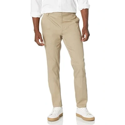 Image de Amazon Essentials Pantalon chino extensible à coupe ajustée et infroissable, sans pinces Homme, Havane, 36W / 34L