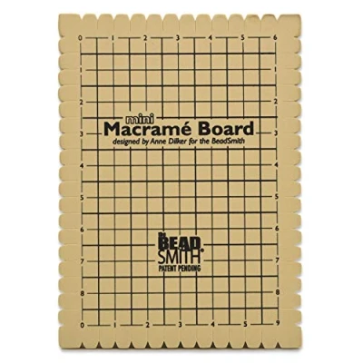 Image de Beadsmith Mini Macrame Project Board 7.5&quot;X10.5&quot;