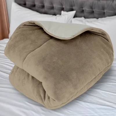 Image de Soleil d&#039;ocre, Couette doublée Polaire Microfibre 240x260 cm Bicolore Ivoire et Sable