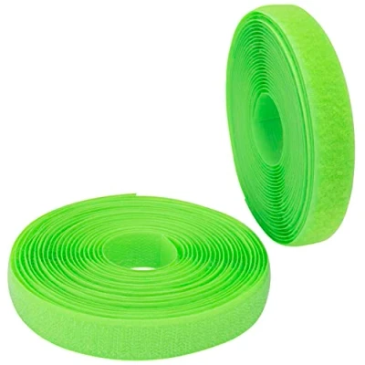 Image de AERZETIX C65900 Bande/rouleau de scratch 20 mm 5 mètre auto agrippant organisateur/serre câbles ruban sac vêtement attache sangle couleur: vert néon en polyamide et polyester