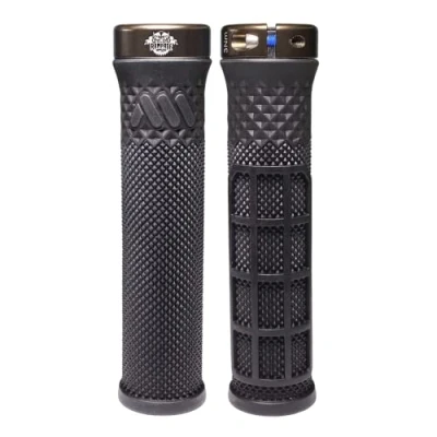 Image de All Mountain Style Poignée VTT Model Cero Grip, Légèreté et Design pour Velo s&#039;adapte à Tous Les Guidons Double Motif, Densité Accessoire Idéal por
