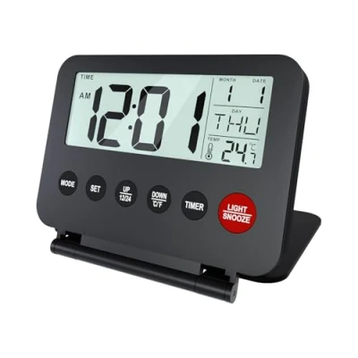Image de MMOBIEL Petit Réveil de Voyage Numérique Fonctionne sur Piles Portable pour Les Voyages Horloge Numérique, Alarme, Répétition, Température et Rétroéclairé (Piles Non Incluses) Noir