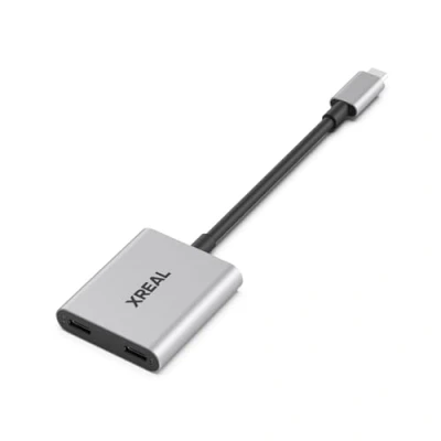 Image de XREAL Hub, Power and Play Adaptateur, Alimentez AR Lunettes Tout en Chargeant Votre Appareil Source, comme Steam Deck, ROG Ally, Switch, iPhone 15 ou Android, Supporte 45W Charge Rapide et 120Hz