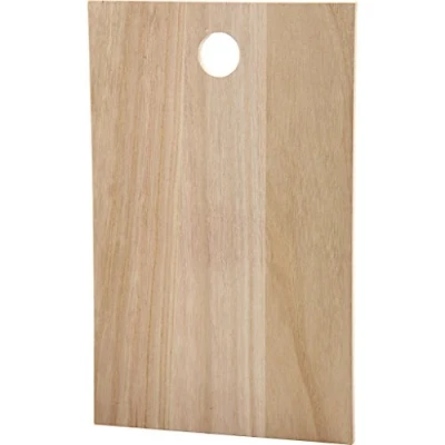 Image de planche en bois clair avec trou de suspension. Peut être utilisée comme à découper ou panneau. Réf 57461