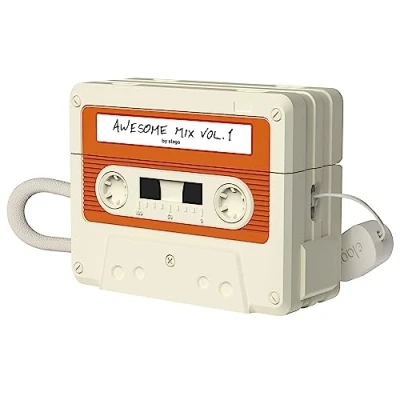 Image de elago Coque Cassette Compatible avec AirPods Pro 2ème Génération Case, Cordon Inclus, Résistant aux Chocs, Protection Complète, 2 Case Cover (Blanc Classique)