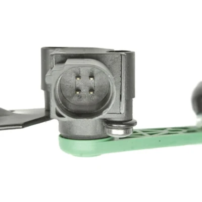 Image de METZGER 0901246 Capteur, lumière bi xénon (correcteur de portée) Essieu avant gauche avec bielle/barre poussée, serre flan