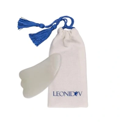 Image de Gua Sha Grattoir forme de triangle 9x5 cm en jade Leonidov