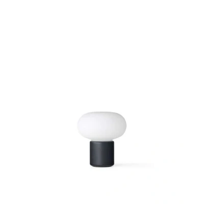 Image de New Works luminaire rechargeable Karl Johan, cold black, IP65