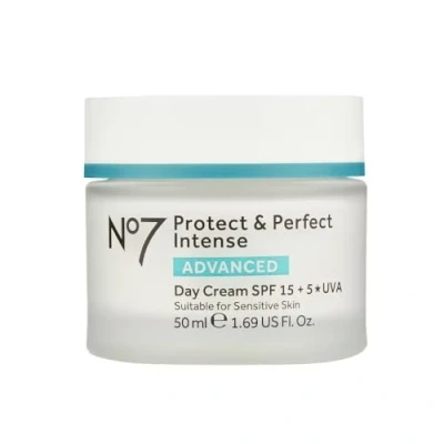 Image de No7 Protéger Et Parfaite Intense Crème De Jour Pointe