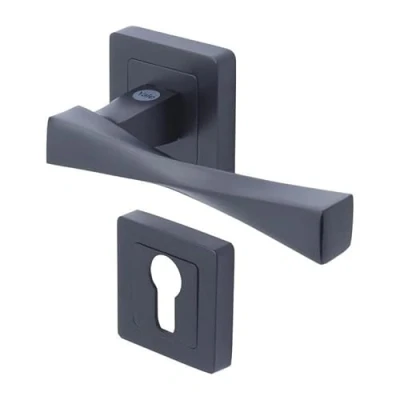 Image de YPP7 V PE Poignée de porte carré 7 noir Yale Modèle Verona passage cylindre euro