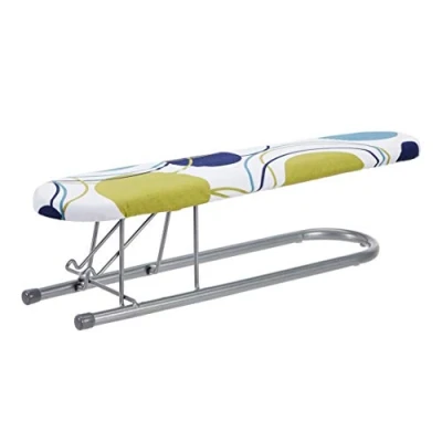 Image de Amazon Basics Planche à repasser pour manches de chemise, Gris, Imprimé, 50 x 12 cm