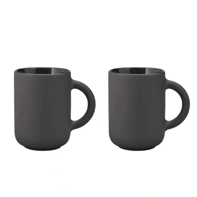Image de Stelton Théo Lot de 2 gobelets pour café, thé et chocolat chaud en grès, extérieur fonte, intérieur vitré, noir