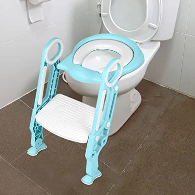 Image de Siège de Toilette pour Enfants Pliable et Réglable, échelle Marches avec Larges Antidérapantes, Lunette Rembourré Confortable (blanc + vert clair)