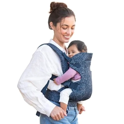 Image de Infantino Porte Bébé Flip 4 en 1 Ergonomique, Façons de Porter Convertible, Confortable, Lanières Rembourrées, Ajustable, Support Tête Pour Bébés 3,6 à 14,5 kg, Marine Fleurie