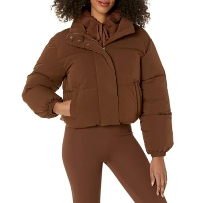 Image de Amazon Essentials Doudoune Courte à Fermeture Éclair Intégrale (Polaire Matelassée Mate ou Sherpa) Femme, Brun Profond, XS