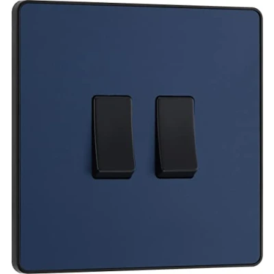 Image de BG Electrical PCDDB42B Double interrupteur mural 2 voies Plaque avant sans vis Bords arrondis Bleu mat 20 A 16 AX