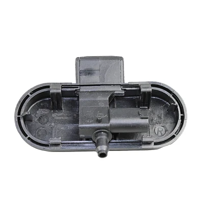 Image de METZGER 2220614 Gicleur Lave Glace avant droite chauffé AUDI: A4 B6 Avant, A6 C6 A3 3/5 portes, VOLKSWAGEN: Passat CC