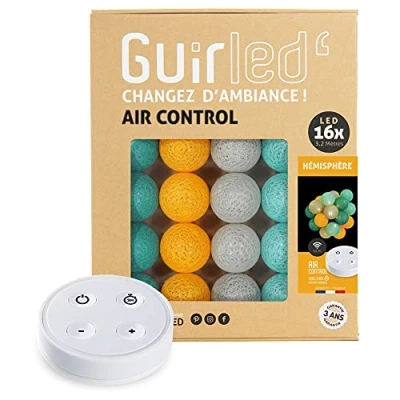 Image de GuirLED Guirlande lumineuse boules coton LED USB Télécommande sans fil Veilleuse bébé 2h Adaptateur secteur double 2A inclus 4 intensités 16 1.6m Hémisphère