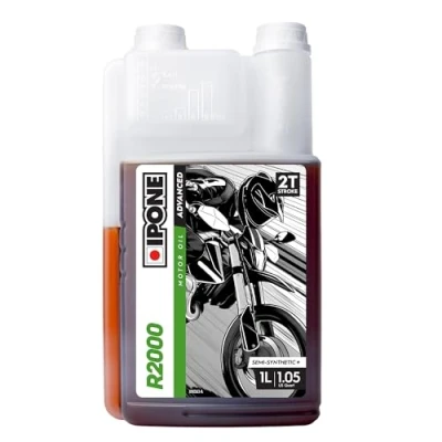 Image de IPONE Huile Moteur Moto 2 Temps R2000 RS Usage Urbain Semi Synthétique Compatible Mélange et Injection Meilleurs démarrages Réductions des Emissions de Fumée 1L