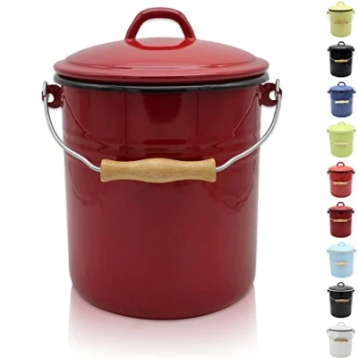 Image de KRÜGER Poubelle avec couvercle en acier revêtement émail et poignée bois Surface résistante aux coupures rayures Durable polyvalente (5 litres, rouge)