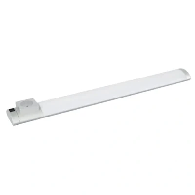 Image de REGLETTE DESIGN LED INTEGREE avec prise, 68 CM, 8W, 450 LM, SILVER inter