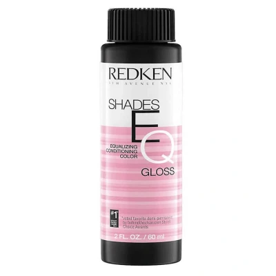 Image de Redken Shades EQ Equalizing Conditioning Color Gloss 06VRo 60 ml