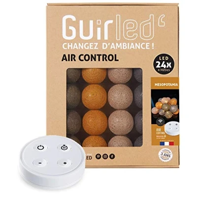 Image de GuirLED Guirlande lumineuse boules coton LED USB Télécommande sans fil Veilleuse bébé 2h Adaptateur secteur double 2A inclus 4 intensités 24 2.4m Mesopotamia