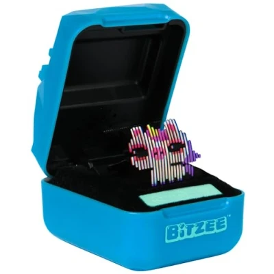 Image de Bitzee MAGICALS Mon Animal Interactif Digital 3D Que Vous Pouvez Vraiment Toucher Boîtier Electronique 20 Animaux Interactifs Sons Réactions et Jeux Jeu pour Enfant 5 +