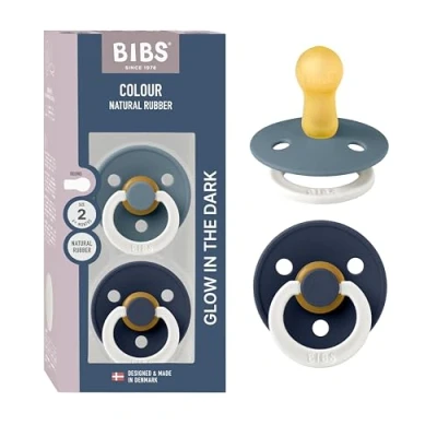 Image de Tétine BIBS Colour Glow. Lot de 2 sucettes. Brillent dans le noir. Sans bisphénol A, Téterelle ronde. Latex caoutchouc naturel, Taille (6 18 mois), Petrol Glow/Deep Space Glow