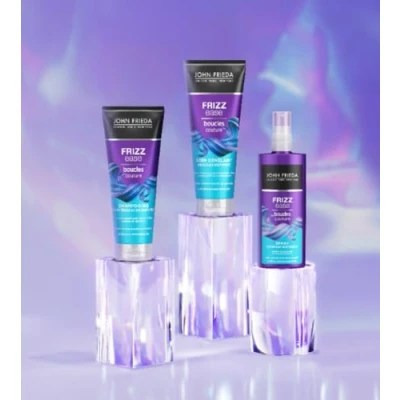 Image de JOHN FRIEDA Coffret routine capillaire Boucles Couture Shampooing + Soin Demelant Spray pour cheveux bouclés