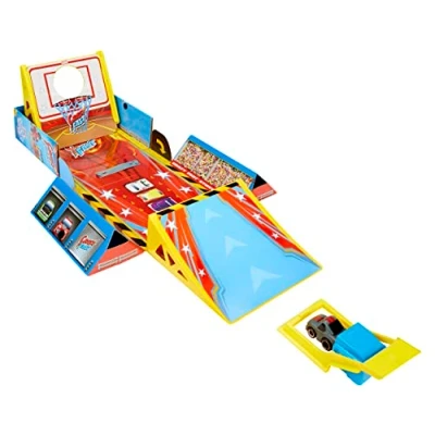 Image de Little Tikes My First Cars Crazy Fast 4 en 1 Dunk&#039;n, Stunt&#039;n, Game&#039;n Set Voiture exclusive qui parcoure jusqu&#039;à 15 m Comprend voiture, lanceur, jeux et tableau de bord 3 ans