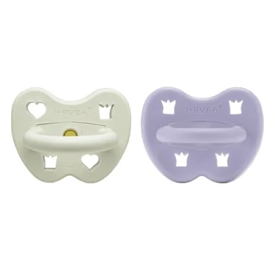 Image de HEVEA Lot de 2 tétines orthodontiques en caoutchouc naturel 3 à 36 mois Design hygiénique une pièce pour les nouveau nés et tout petits, sans BPA, douces durables (Twilight Frost)