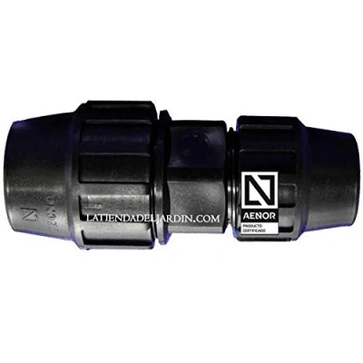 Image de Manchon union en polyéthylène réduction de 50 mm à 40 mm. Produit certifié AENOR utilisé pour relier des tuyaux PE mm, utilisation plomberie, irrigation et chantiers.
