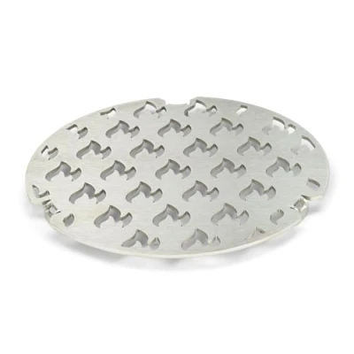 Image de Grillrost.com Das Original Grille de cuisson en acier inoxydable pour toutes les plaques avec trou 20 cm Marquage des aliments un motif flammes