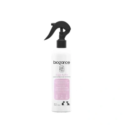 Image de Biogance Spray activateur de mue Algo Activ 250 ml Produit soin pour chiens et chats à base d’algues ascophyllum, maca petit houx.