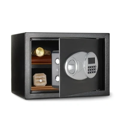 Image de Amazon Basics Coffre fort en acier avec Serrure à clavier numérique Pour sécuriser argent, espèces, bijoux, documents d&#039;identité, 14 litres, 35 cm (L) x (P) profondeur 25 (H), noir